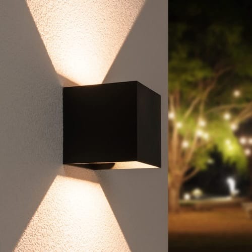 Outdoor Wall Light